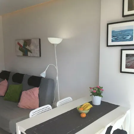 Apartament Cristianos *